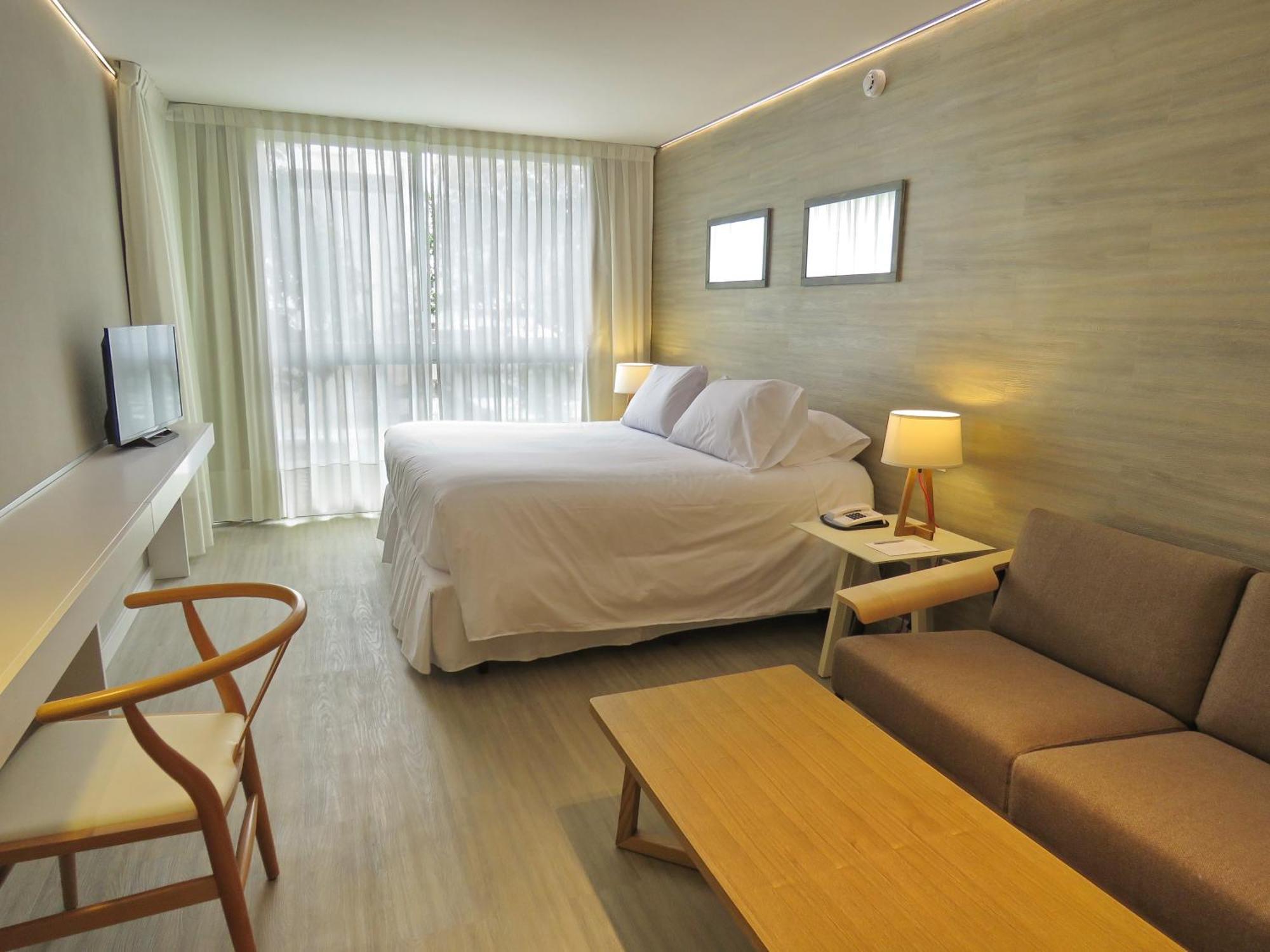 Smart Hotel 4*