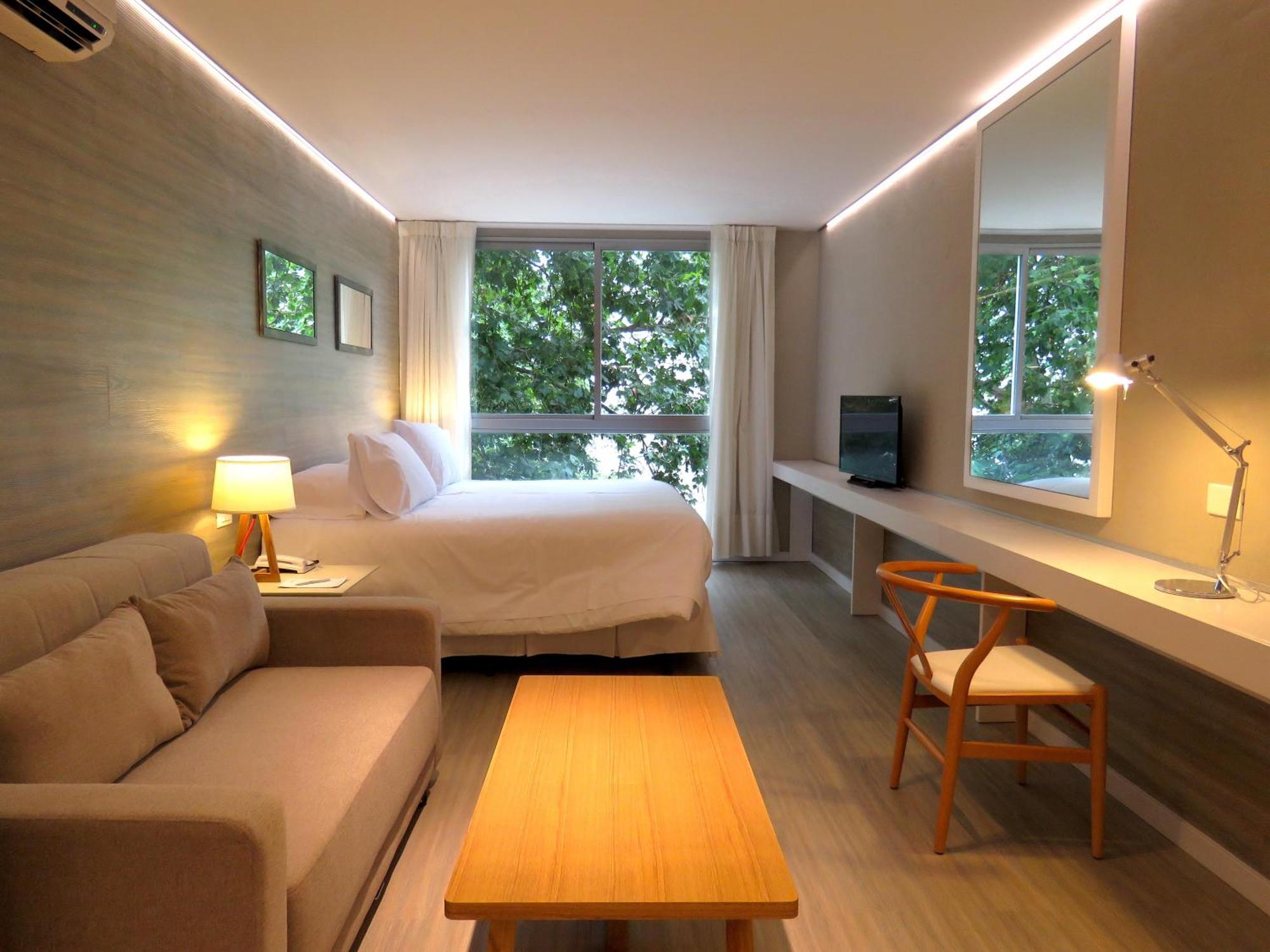 Hotel Smart